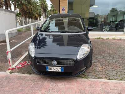 Fiat Grande Punto GARANZIA ESCLUSA Nero usata Giulianova