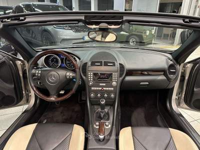 Mercedes-Benz SLK Kompressor cat DESIGNO INTERNI BICOLORE UNICOPROPR usata Monza