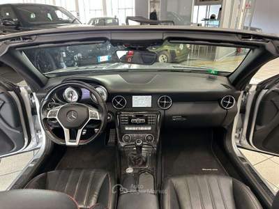 Mercedes-Benz SLK CGI Premium AMG Line Argento usata Monza
