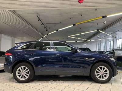 Jaguar F-Pace 2.0 D 180 CV AWD aut. Prestige - MOTORE NUOVO Blu/Azzurro usata Monza