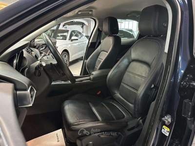 Jaguar F-Pace 2.0 D 180 CV AWD aut. Prestige - MOTORE NUOVO Blu/Azzurro usata Monza