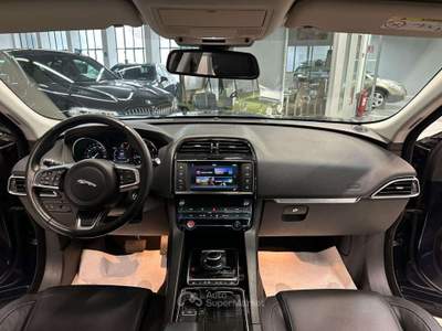 Jaguar F-Pace 2.0 D 180 CV AWD aut. Prestige - MOTORE NUOVO Blu/Azzurro usata Monza
