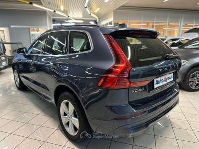Volvo XC60 B4 (d) automatico Core IVA ESP - UNI PROP Blu/Azzurro usata Monza