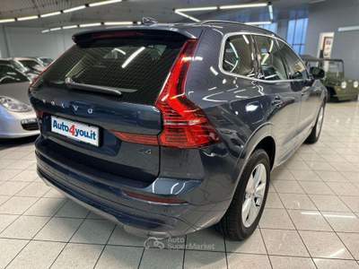 Volvo XC60 B4 (d) automatico Core IVA ESP - UNI PROP Blu/Azzurro usata Monza