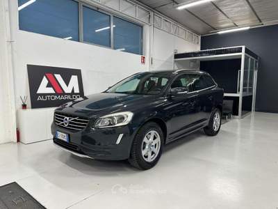 Volvo XC60 2.4 d4 Momentum awd 181cv geartronic Grigio usata Sacile