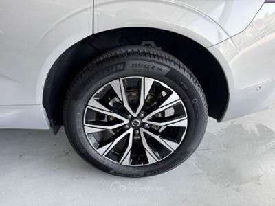 Volvo XC60 B5 2.0 AWD MHEV Autom. Plus Dark Iva Esposta Grigio usata Sedriano