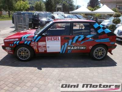 Lancia Delta 2.0i.e. turbo 16V HF integrale Rosso usata Sant'Angelo in vado