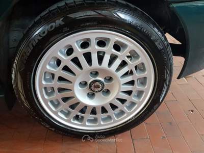 Lancia Delta 2.016V HF TARGA ORO integrale Verde York Numerata Verde usata Sant'Angelo in vado