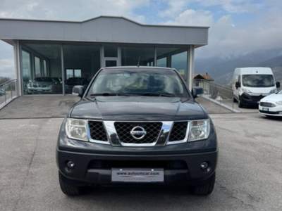 Nissan Navara 2.5 dCi 2 porte King Cab XE Nero usata San Gregorio Magno