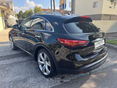 Infiniti QX70 3.0 diesel V6 AT S Premium Nero usata Mirano