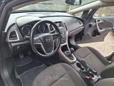 Opel Astra Cosmo Nero usata Calci