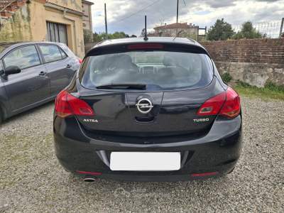 Opel Astra Cosmo Nero usata Calci