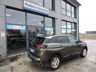 Peugeot 3008 S&S BC Business Grigio usata Spilamberto