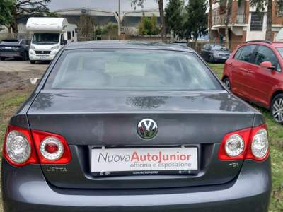Volkswagen Jetta VOLKSWAGEN JETTA CONFORTLINE Grigio usata Volpiano