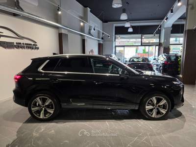 Audi Q3 Business Advanced 150cv s-tronic TECH PLUS Nero usata Firenze