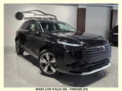 Audi Q3 Business Advanced 150cv s-tronic TECH PLUS Nero usata Firenze