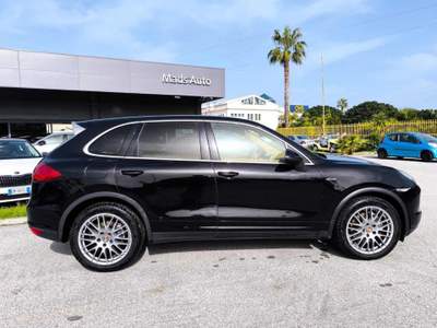 Porsche Cayenne 3.0 Diesel 250CV Platinum Edition Nero usata Milazzo