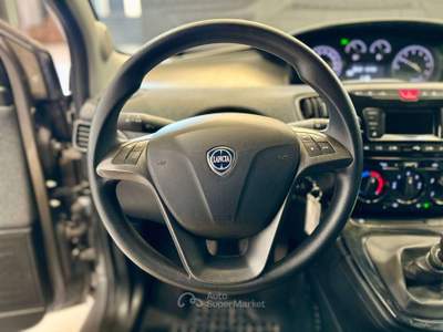 Lancia Ypsilon Ypsilon 1.0 firefly hybrid Silver *PREZZO PROMO* Grigio usata Settimo Torinese