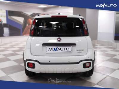 Fiat Panda Pandina Cross 1.0 Firefly Hybrid S&amp;S 70CV Bianco usata Latina