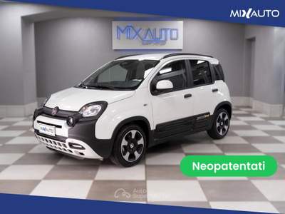 Fiat Panda Pandina Cross 1.0 Firefly Hybrid S&S 70CV Bianco usata Latina Fiat Panda Pandina Cross 1.0 Firefly Hybrid S&S 70CV Bianco usata Latina