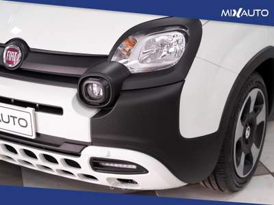 Fiat Panda Pandina Cross 1.0 Firefly Hybrid S&amp;S 70CV Bianco usata Latina