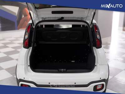 Fiat Panda Pandina Cross 1.0 Firefly Hybrid S&amp;S 70CV Bianco usata Latina