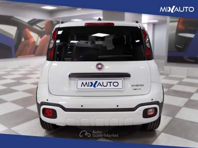 Fiat Panda Pandina Cross 1.0 Firefly Hybrid S&amp;S 70CV Bianco usata Latina