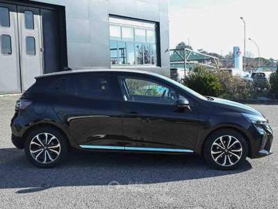 Renault Clio TCe 90 CV 5 porte Techno Nero usata Frosinone