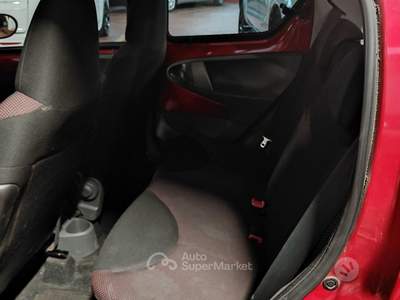 Toyota Aygo 5 porte Now Red Edition usata Torino