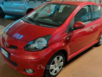 Toyota Aygo 5 porte Now Red Edition usata Torino