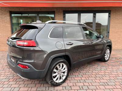 Jeep Cherokee II 4WD Limited usata Pozzonovo