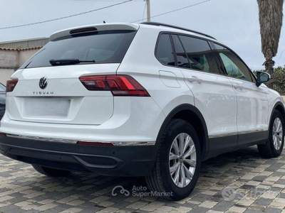 Volkswagen Tiguan Life 2.0 TDI 150CV DSG usata Partinico
