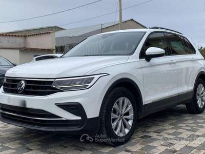 Volkswagen Tiguan Life 2.0 TDI 150CV DSG usata Partinico