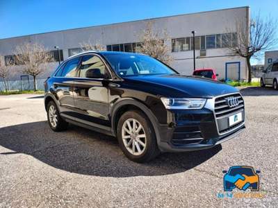 Audi Q3 2.0 tdi Business 120cv Nero usata Porto Mantovano