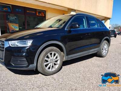 Audi Q3 2.0 tdi Business 120cv Nero usata Porto Mantovano