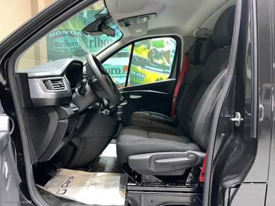 Renault Trafic Trafic BluedCi 150CV PL-TN Equilibre *TAGLIANDI COMPRESI*SCHERMO 8P*TELECAMERA POST* Nero usata Castrezzato