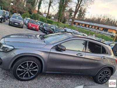 Mercedes-Benz GLA 180 Automatic Premium Grigio usata Borgo Ticino