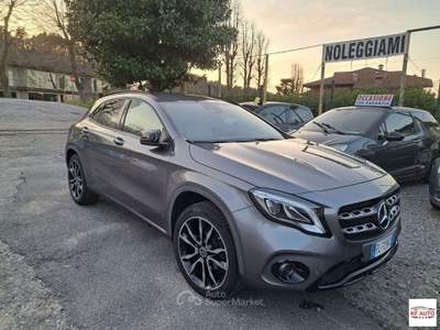 Mercedes-Benz GLA 180 Automatic Premium Grigio usata Borgo Ticino