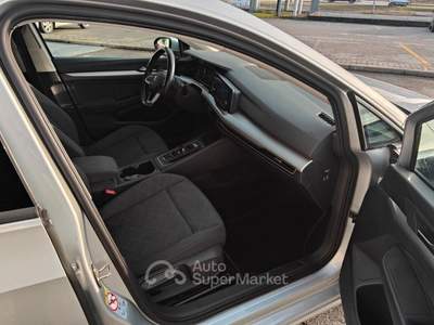 Volkswagen Golf VIII Variant 2.0 TDI 115CV usata Pordenone