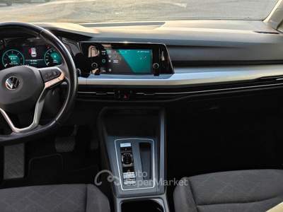 Volkswagen Golf VIII Variant 2.0 TDI 115CV usata Pordenone
