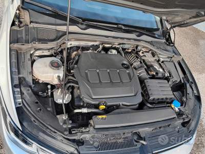 Volkswagen Golf VIII Variant 2.0 TDI 115CV usata Pordenone