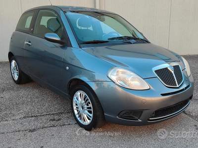 Lancia Ypsilon Oro usata Pordenone