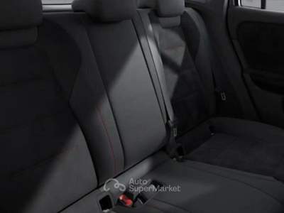 Mercedes-Benz GLA GLA 200 d Automatic Premium Grigio usata Sant'Anastasia