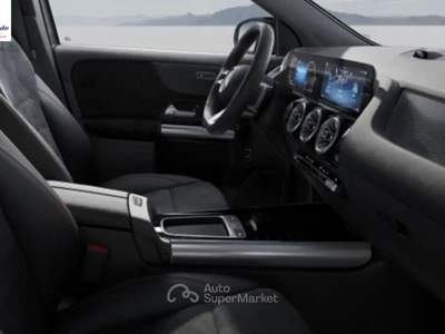 Mercedes-Benz GLA GLA 200 d Automatic Premium Grigio usata Sant'Anastasia
