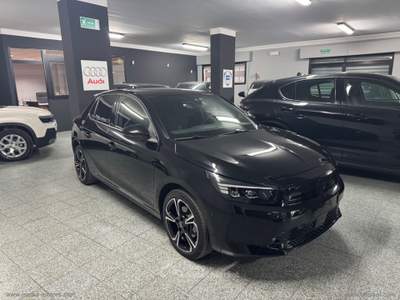 Opel Corsa Corsa 1.2 130 CV aut. GS Nero usata Guglionesi