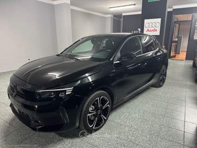 Opel Corsa Corsa 1.2 130 CV aut. GS Nero usata Guglionesi