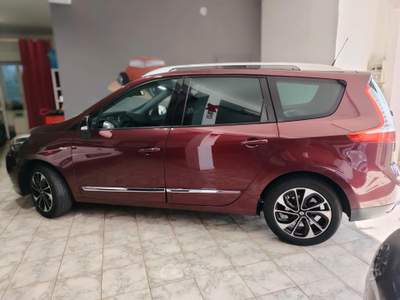 Renault Scénic Scenic Scénic XMod 1.6 dCi 130CV Start&Sto usata POTENZA PICENA