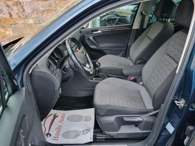 Volkswagen Tiguan SCR Life Blu/Azzurro usata Altamura