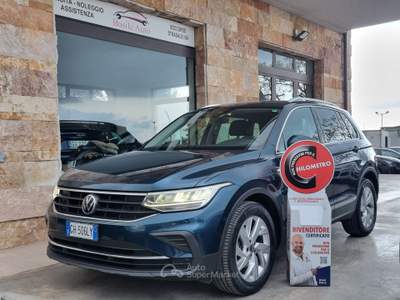 Volkswagen Tiguan SCR Life Blu/Azzurro usata Altamura