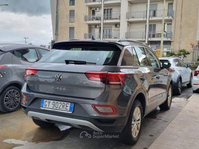 Volkswagen T-Roc SCR 150 CV DSG Life Grigio usata Altamura